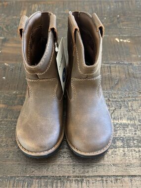 NWT Cat & Jack Hunter Toddler Pull-On Boots, size 8